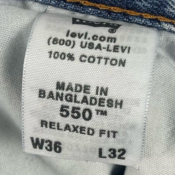 Levi's 550 Size 36 X 32 Straight Leg Retro Jeans Rugged Cotton Baggy - Picture 4 of 7